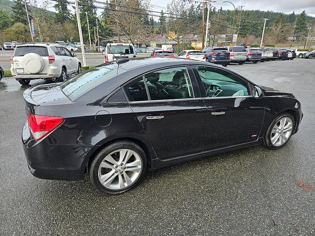 2015 Chevrolet  Cruze LTZ image 4