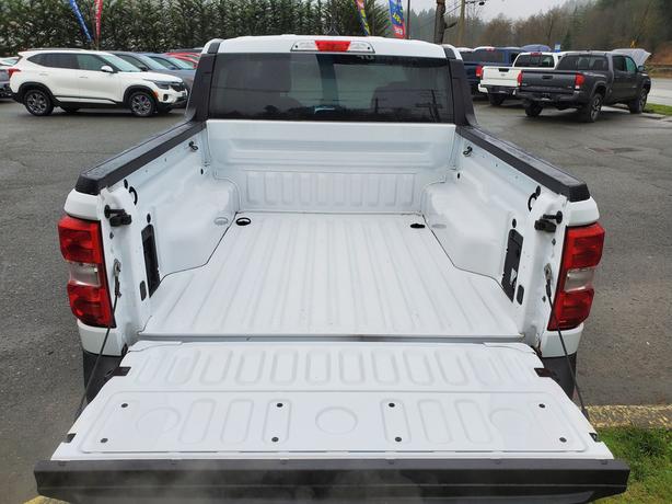 2023 Ford Maverick XLT AWD - Heated Seats image 8