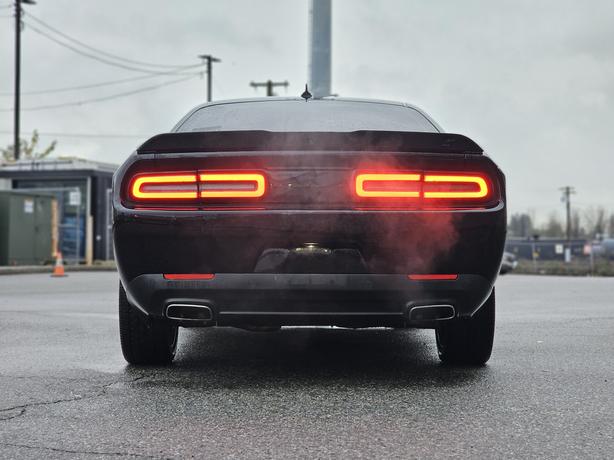 2021 Dodge Challenger image 6