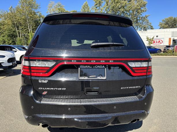 2022 Dodge Durango Citadel image 6