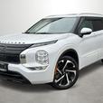 2024 Mitsubishi Outlander thumbnail image