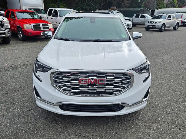 2019 GMC  Terrain Denali image 3