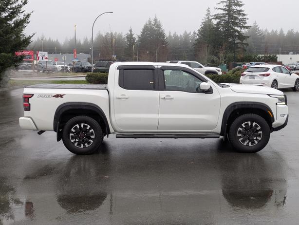 2023 Nissan Frontier Pro-4X - 3.8L V6, Crew Cab, Short Box, 4x4 image 5