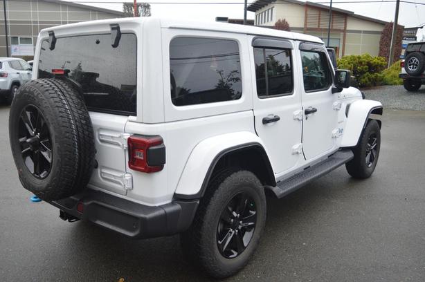 2024 Jeep Wrangler 4xe Sahara image 5