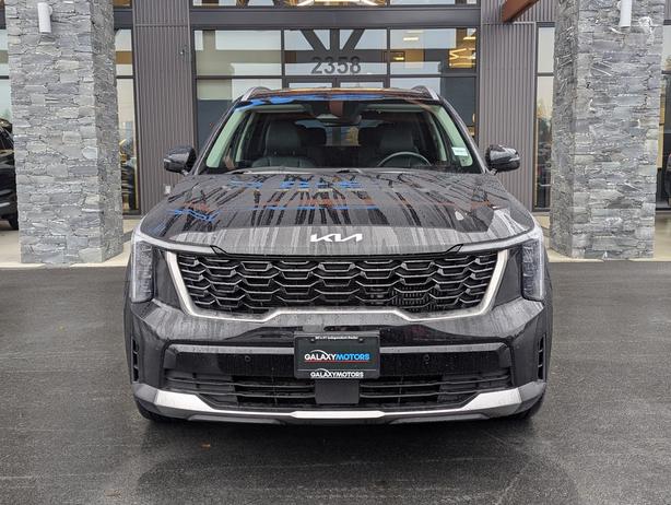 2024 Kia Sorento EX - AWD, Heated Seats/Steering Wheel, 7 Passenger image 3