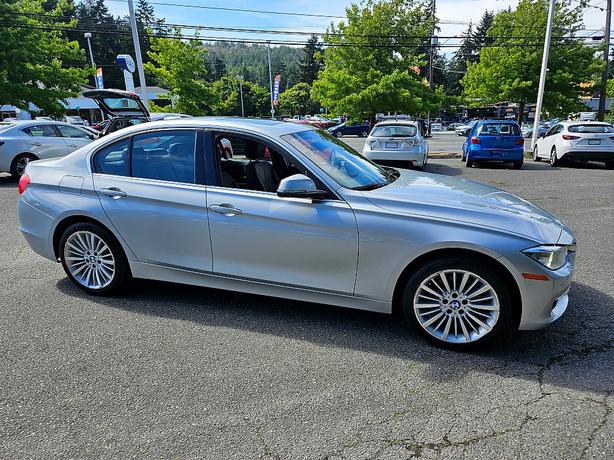 2014 BMW  328i xDrive image 4