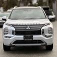 2025 Mitsubishi Outlander GT Premium thumbnail image 3