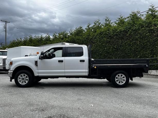 2020 Ford F-350 SD XLT SuperCrew 9-Foot Flatdeck 4x4 image 6