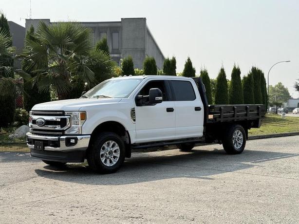 2020 Ford F-350 SD XLT 4X4 9-Foot Flat Deck Truck image 5