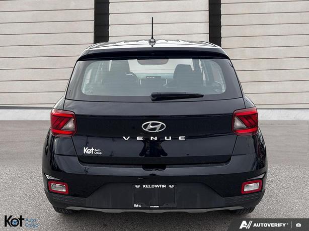 2023 Hyundai Venue Essential FORWARD COLLISION! LANE KEEP ASSIST! BLUETOOTH! WIR image 5