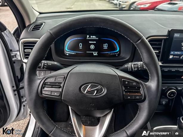 2025 Hyundai Venue Preferred ! REAR CROSS TRAFFIC! HIGH BEAM ASSIST! HEATED SEAT image 7