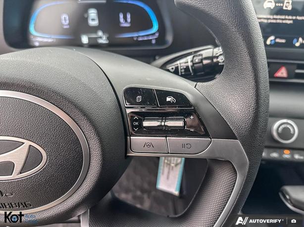 2025 Hyundai Elantra Essential image 8