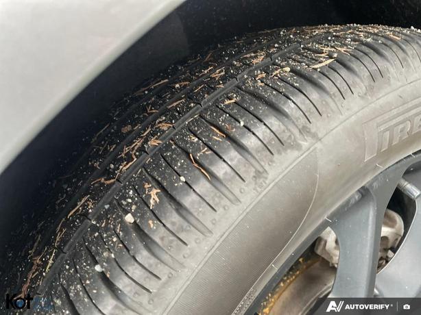 2024 Chrysler Pacifica Touring-L image 7