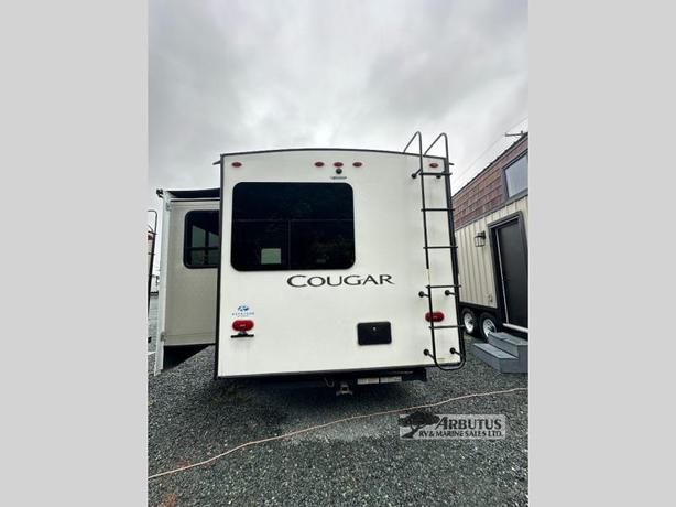 Used 2022 Keystone RV Cougar Half-Ton 25RES image 4