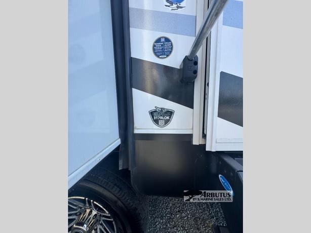 Used 2022 Jayco Eagle 317RLOK image 4