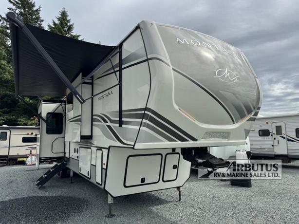 Used 2023 Keystone RV Montana 3901RK image 1