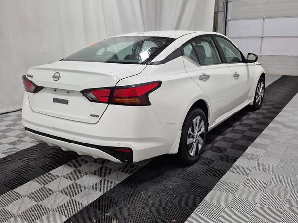 2024 Nissan Altima S AWD | Heated Seats | GPS Navigation! image 6