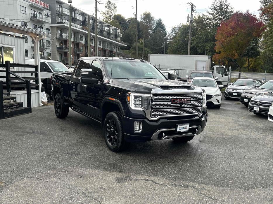 2021 GMC Sierra 3500 HD display photo