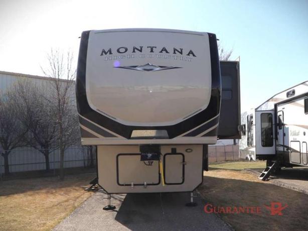 Used 2018 Keystone RV Montana High Country 384BR image 2