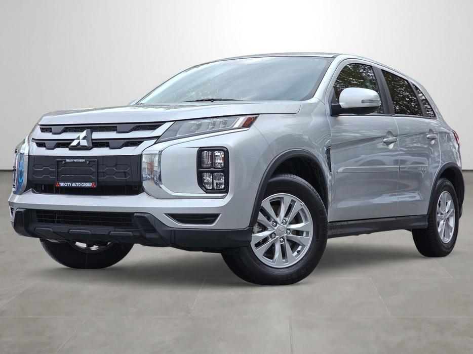 2023 Mitsubishi RVR SE AWC - No Accidents, One Owner, Heated Seats display photo