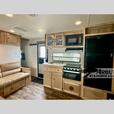 Used 2019 Coachmen RV COACHMEN FREEDOM EXPRESS 248 RBS thumbnail image 8