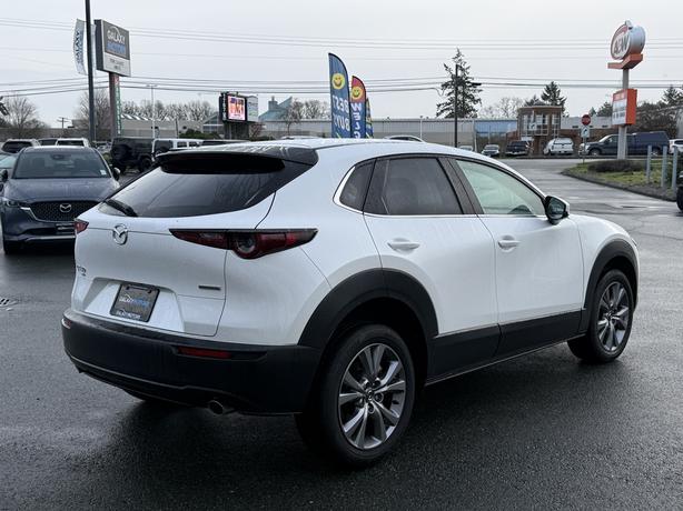 2024 Mazda CX-30 GS AWD - Leather Shift Knob & Heated Seats image 6