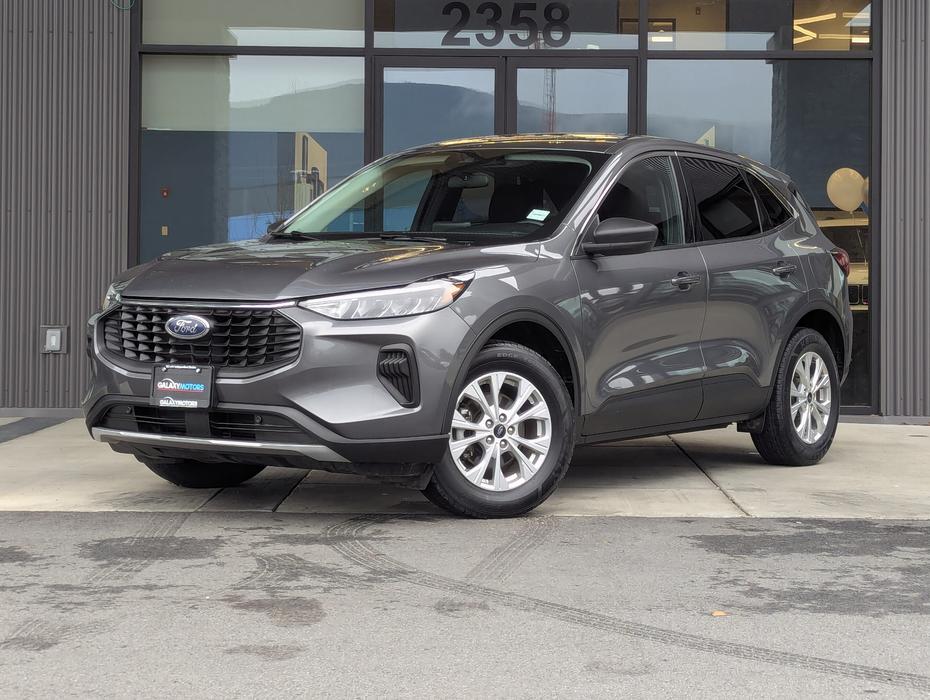 2023 Ford Escape Active - AWD, Phone Projection, Heated Seats display photo