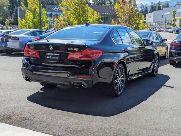 2018 BMW 5 Series 540i xDrive - No Accidents, Sunroof, Heated Seats image 6