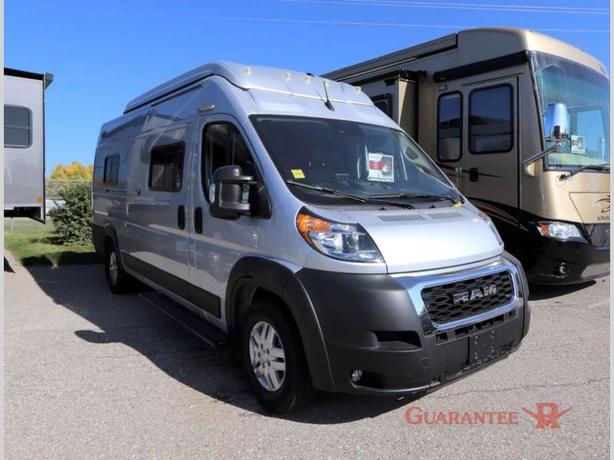 Used 2023 Winnebago Solis 59PX image 1