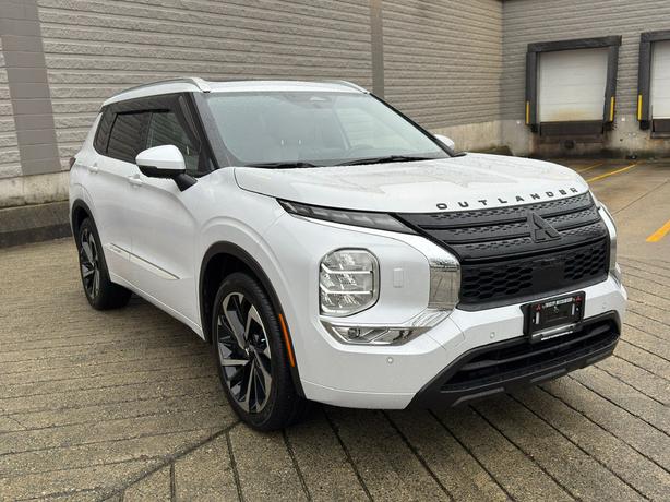 2024 Mitsubishi Outlander image 4