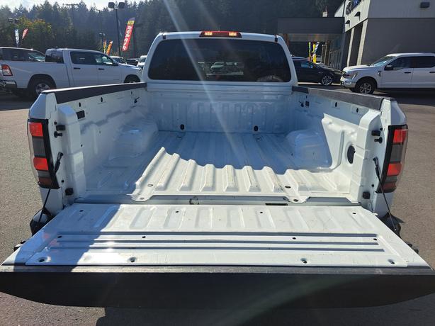 2023 Nissan Frontier S 4WD - Back Up Camera image 8