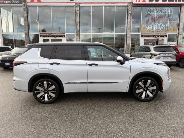 2025 Mitsubishi Outlander GT Premium image 5