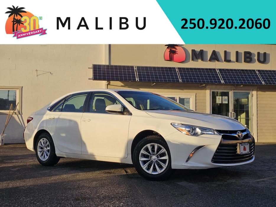 2017 Toyota Camry 4dr Sdn I4 Auto LE display photo