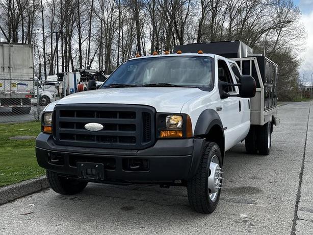 2007 Ford F-550 Service Truck Crew Cab 4WD Diesel image 4