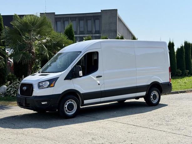 2022 Ford Transit 250 Cargo Van image 5