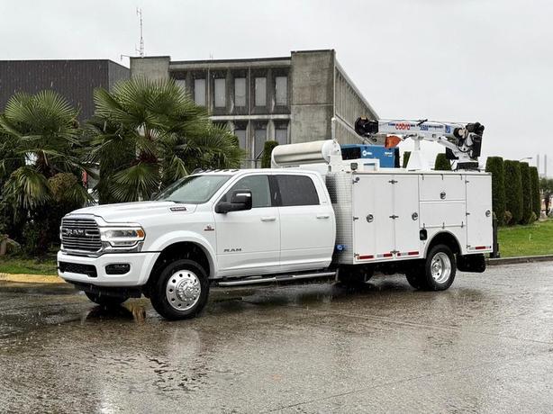 2024 RAM 5500 Laramie 4x4 Cummins Service Truck with Cobra 5500 Crane image 5