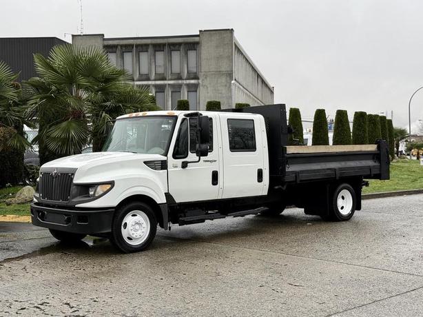 2012 International TerraStar 11-Foot Dump Truck Diesel image 5