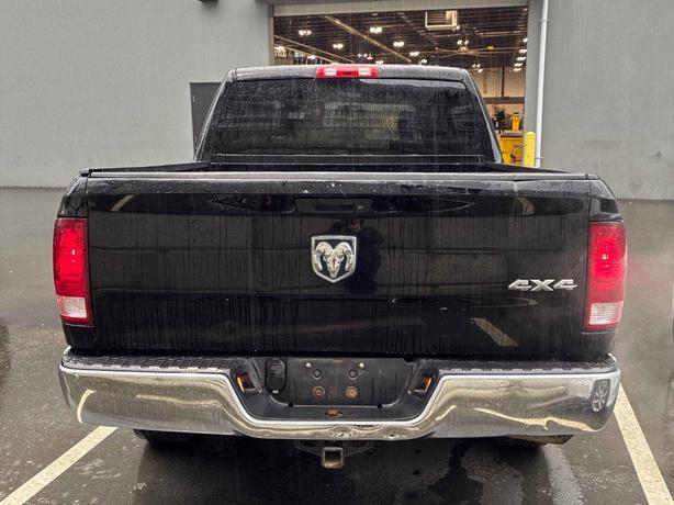 2014 RAM 1500 4WD Crew Cab 140.5 ST | Cruise Control! image 5