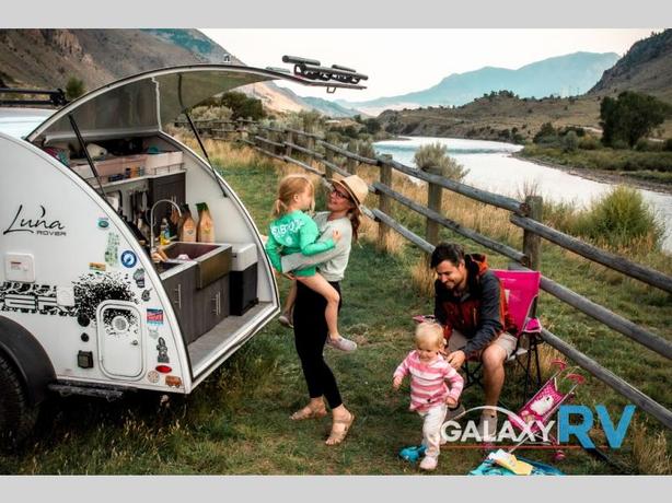 Used 2025 inTech RV Intech Luna image 4