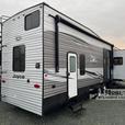 Used 2020 Jayco Jay Flight Bungalow 40LOFT thumbnail image 6