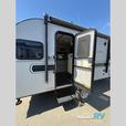 Used 2018 Winnebago Minnie Drop 190RD thumbnail image 4