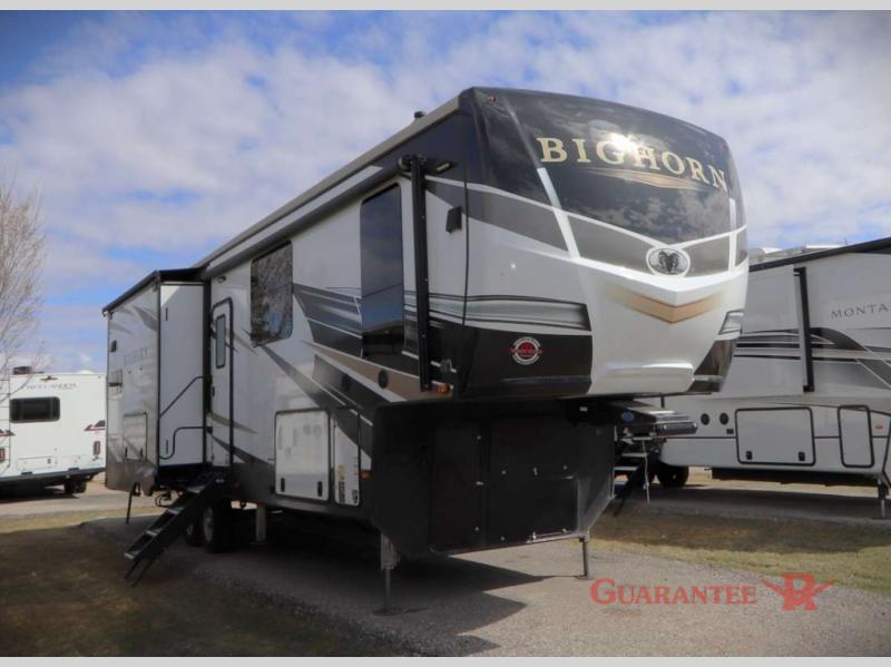 Used 2021 Heartland Bighorn 3120RK display photo