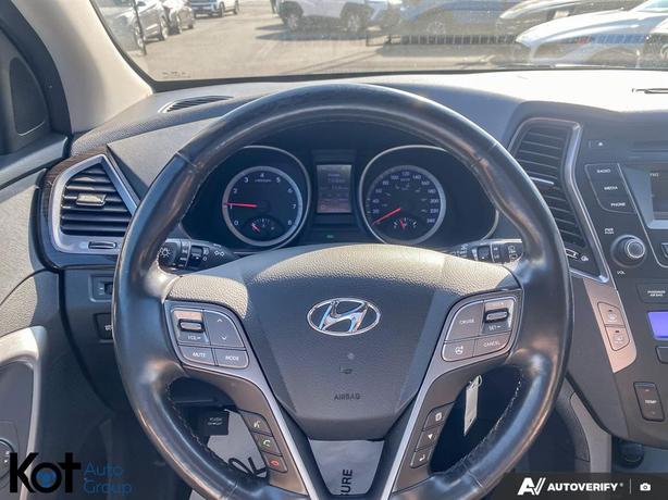 2014 Hyundai Santa Fe XL Luxury 7 PASSENGER'S! LEATHER INTERIOR! PANORAMIC SUNRO image 7