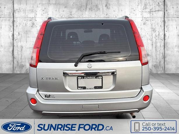 2006 Nissan X-Trail SE - PRACTICAL DESIGN, RESPONSIVE HANDLING, AND FUEL-EFFICIE image 6