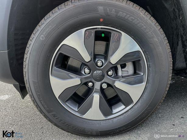 2023 Jeep Grand Cherokee 4xe Base demo image 6