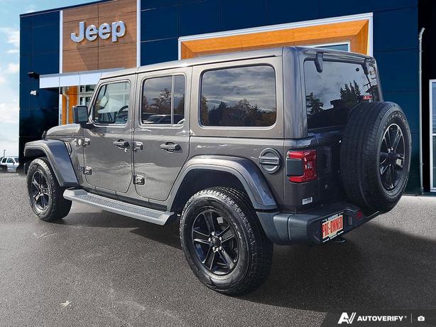 2020 Jeep Wrangler Sahara Altitude 4x4 | No Reported Accidents! image 4