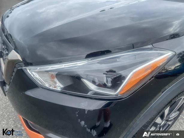 2020 Nissan Kicks SR image 8