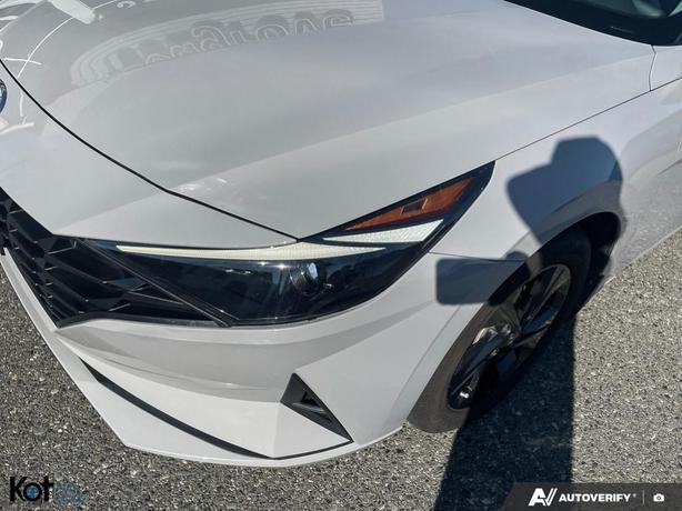 2022 Hyundai Elantra Hybrid Preferred image 8