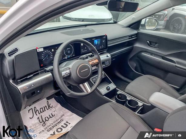 2024 Hyundai Kona Electric Preferred TOUCH-SCREEN DISPLAY WITH NAVIGATION! APPLE image 6