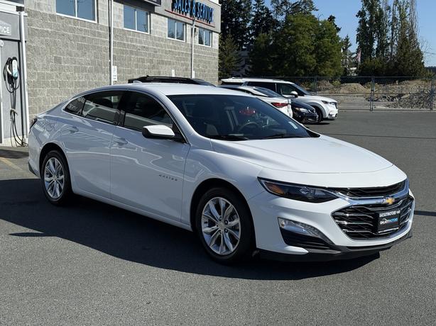 2020 Chevrolet Malibu LT -17" Aluminum Wheels & Power Driver Seat image 4